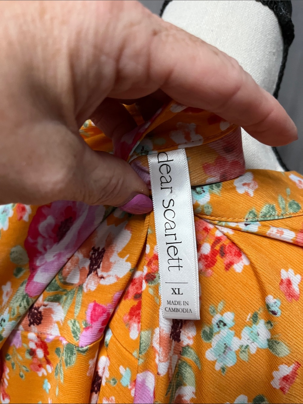 Sleeveless Mustard Floral Tunic with Notch Neck - Picture 4 of 4